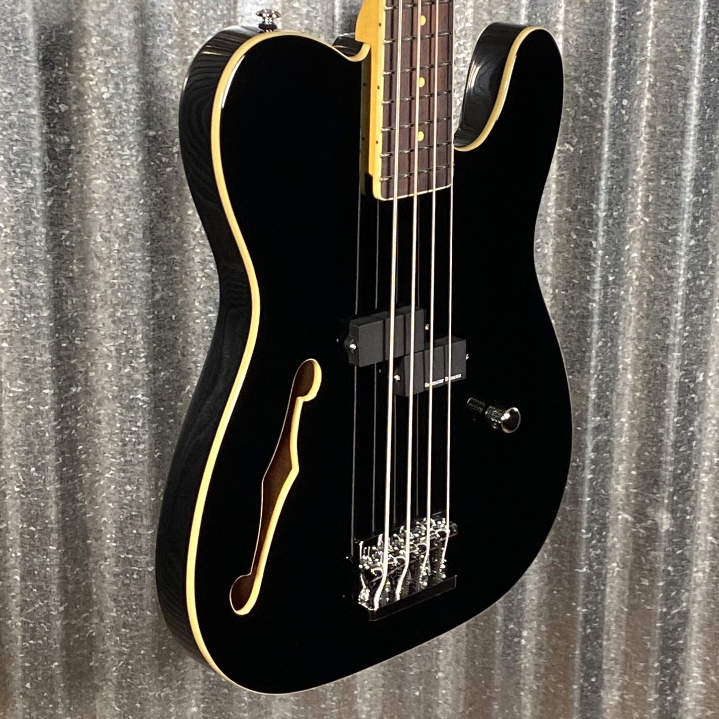 Schecter dUg Pinnick Baron-H 4 String Semi Hollow Bass Gloss Black #1293