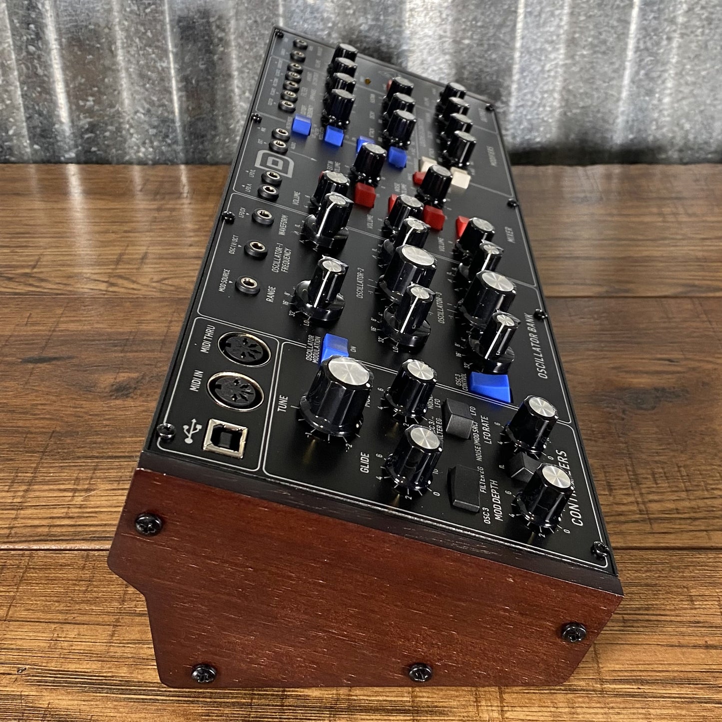 Behringer Model D Analog Desktop Synthesizer Used