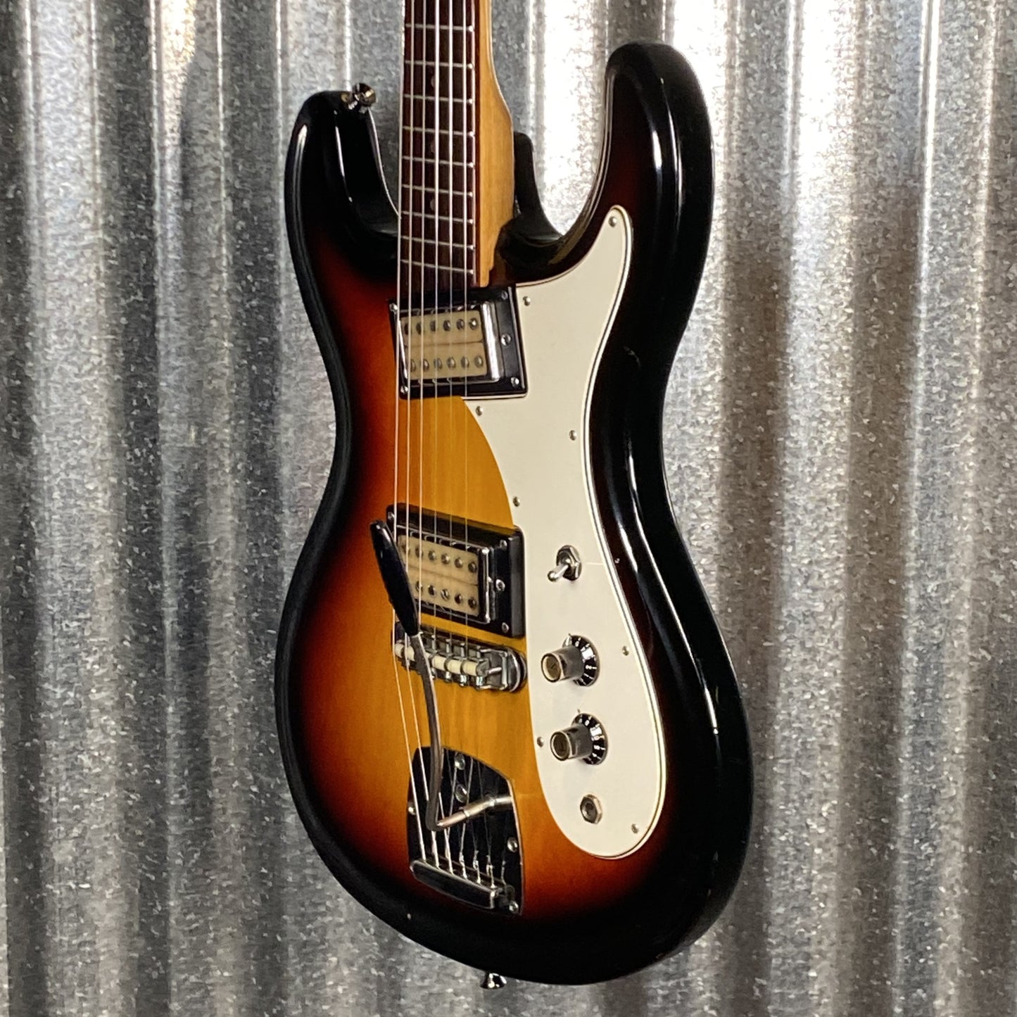 Univox Hi Flier Phase III Sunburst Guitar High Flyer 1970's Japan #0360 Used