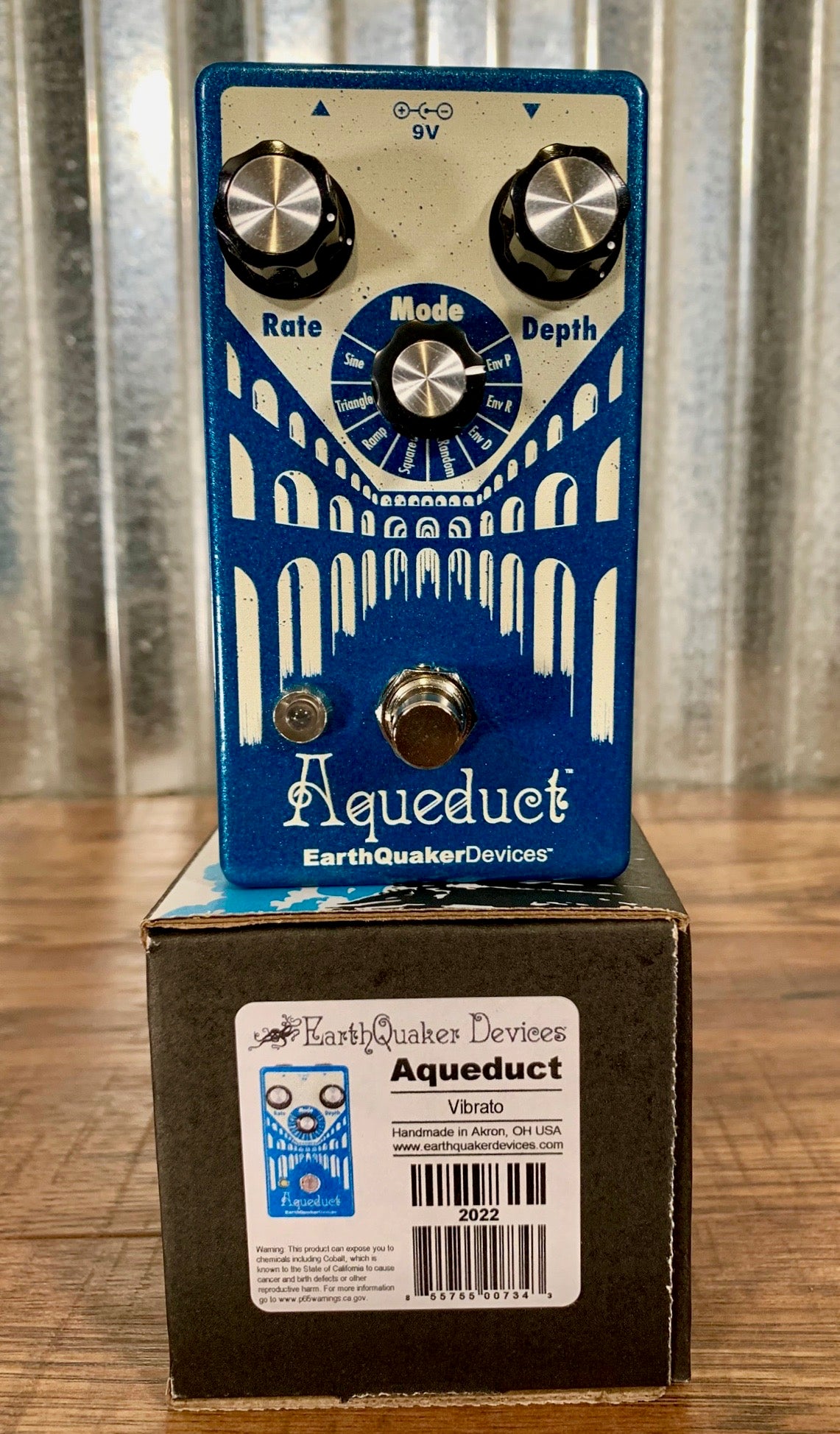 Earthquaker Devices EQD Aqueduct Vibrato Guitar Effect Pedal