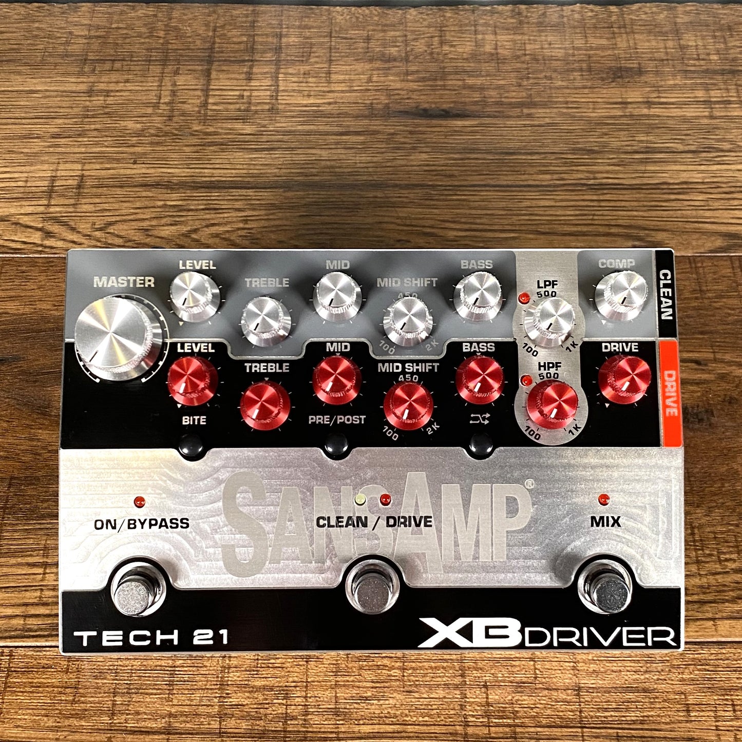 Tech 21 NYC SansAmp XB Driver Dual Amp Bi Amp Bass Preamp Effect Pedal XBDR