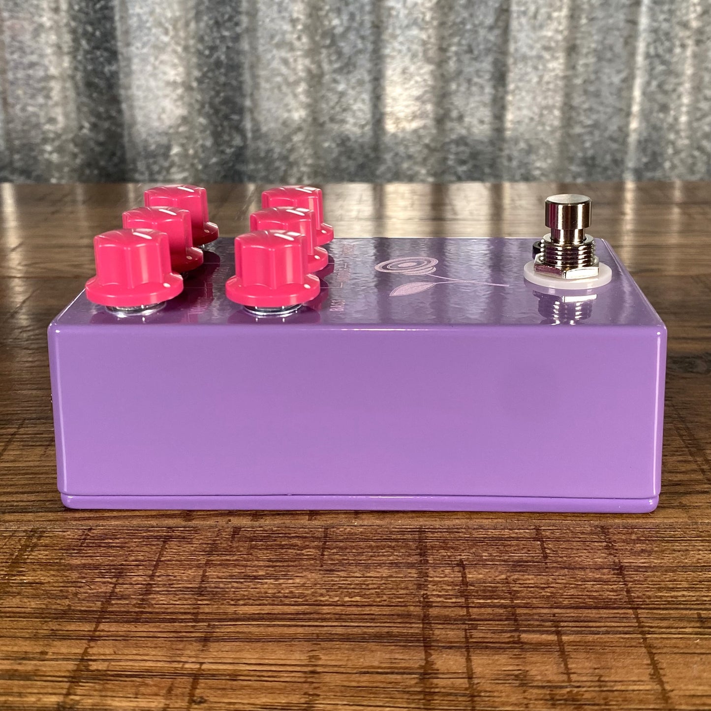 JHS Pedals Violet Lari Basilio Distortion Overdrive Guitar Effect Pedal Purple