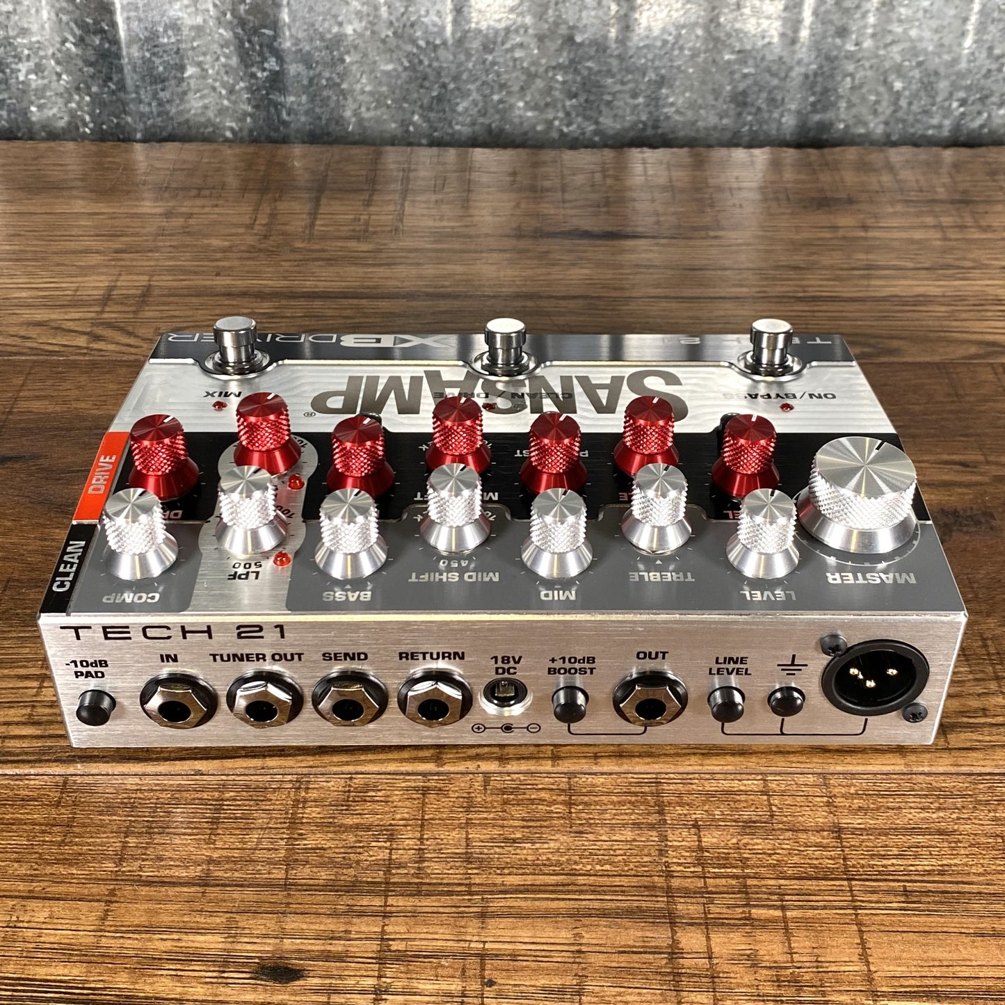 Tech 21 NYC SansAmp XB Driver Dual Amp Bi Amp Bass Preamp Effect Pedal XBDR