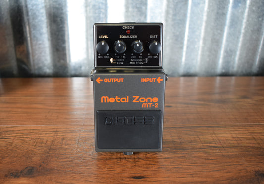Boss MT-2 Metal Zone Distortion Guitar Effect Pedal