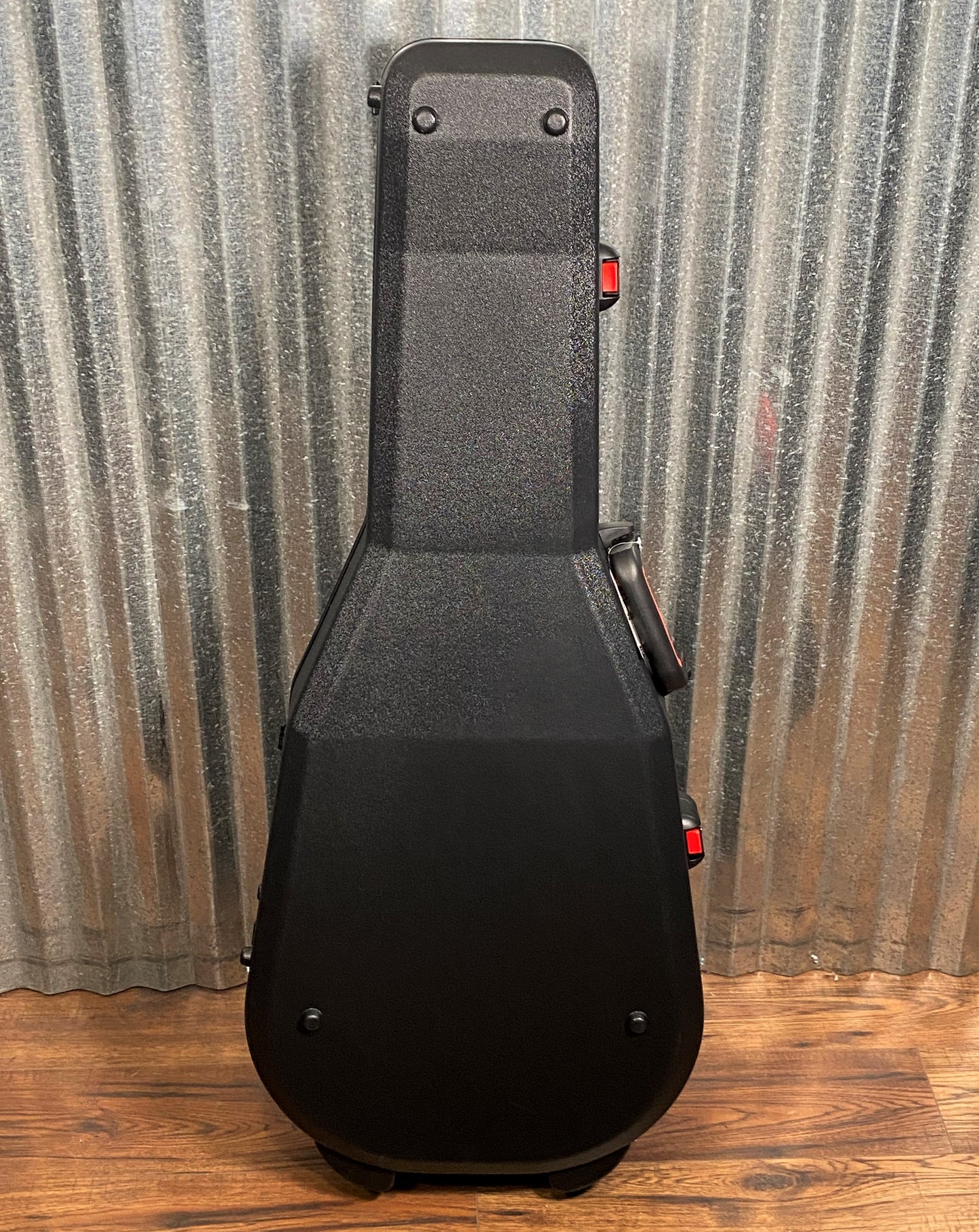 Gator GTSA-GTRDREAD TSA ATA Molded Dreadnaught Acoustic Guitar Hardshell Case