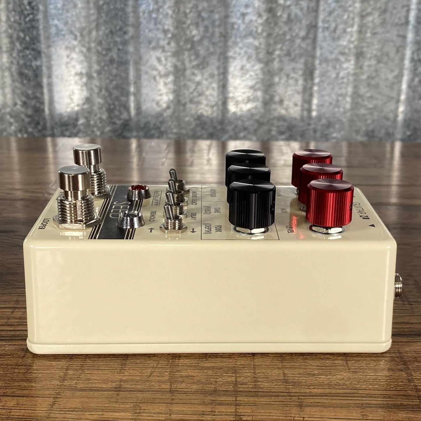 Guitar ML Seed A.I. Neural Modeling Multi Effect Reverb Delay Tremolo Looper Guitar Effect Pedal Used