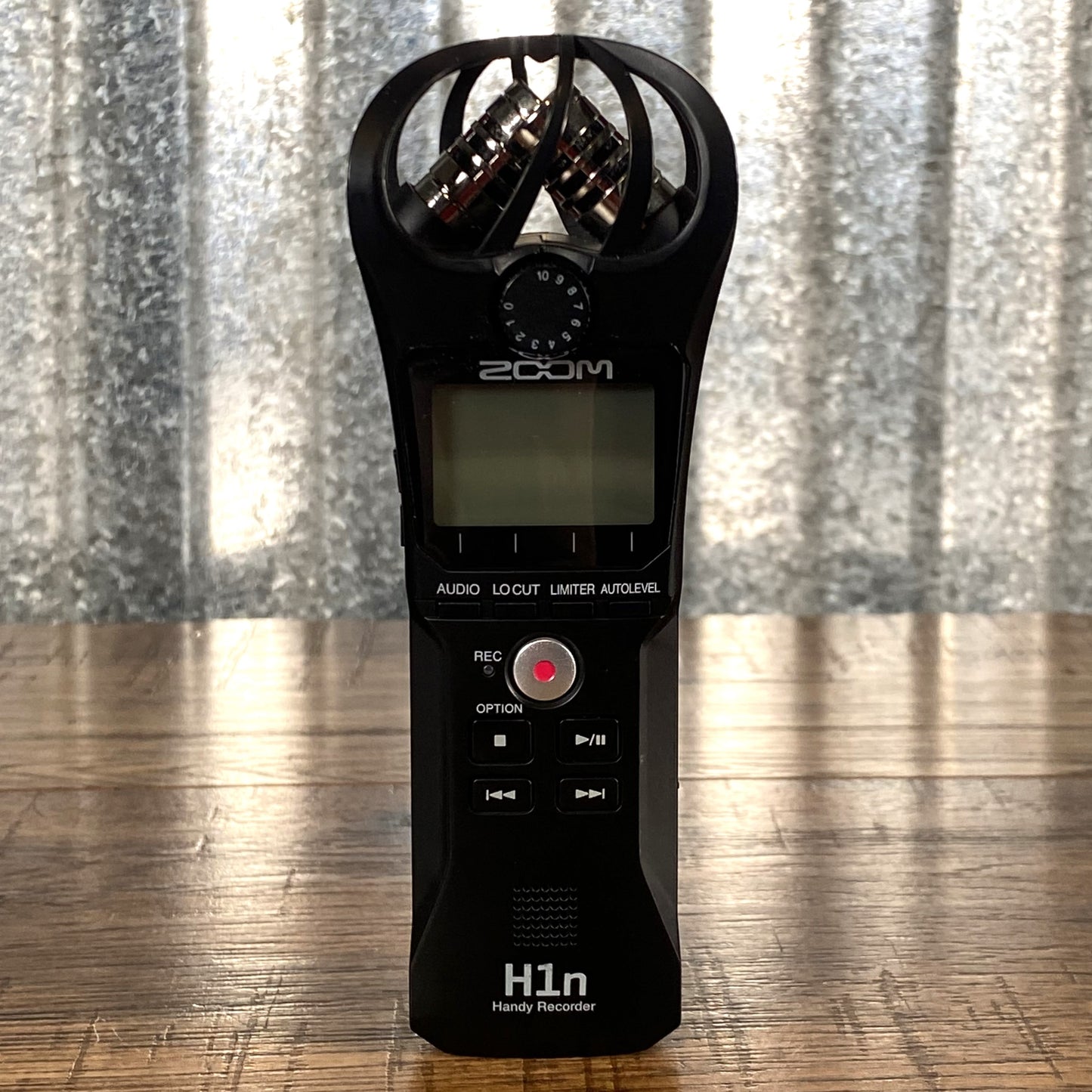 Zoom H1n Battery Powered Portable Hand Held Handy Recorder Used