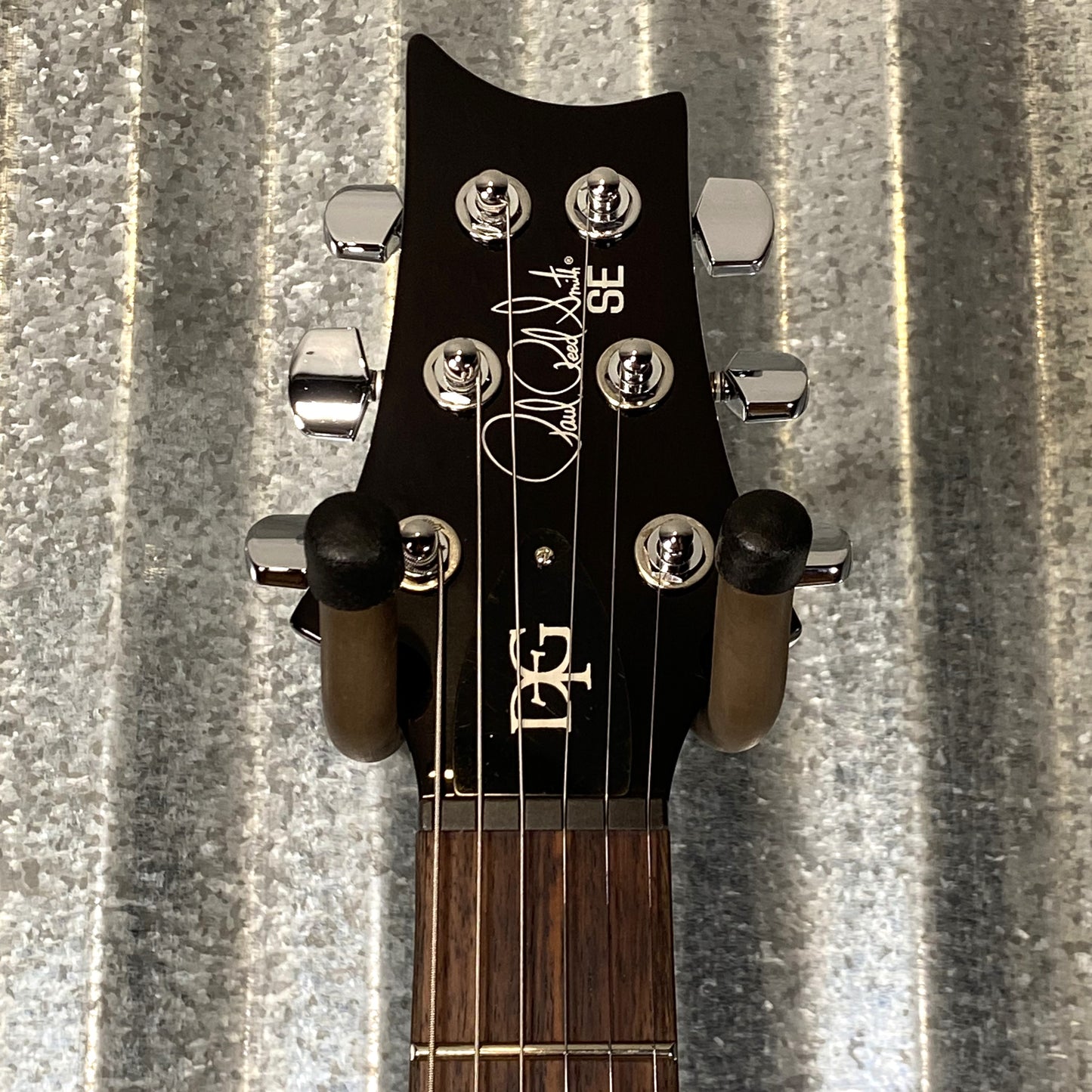 PRS Paul Reed Smith SE DGT Moons Gold Top Guitar & Bag #9294