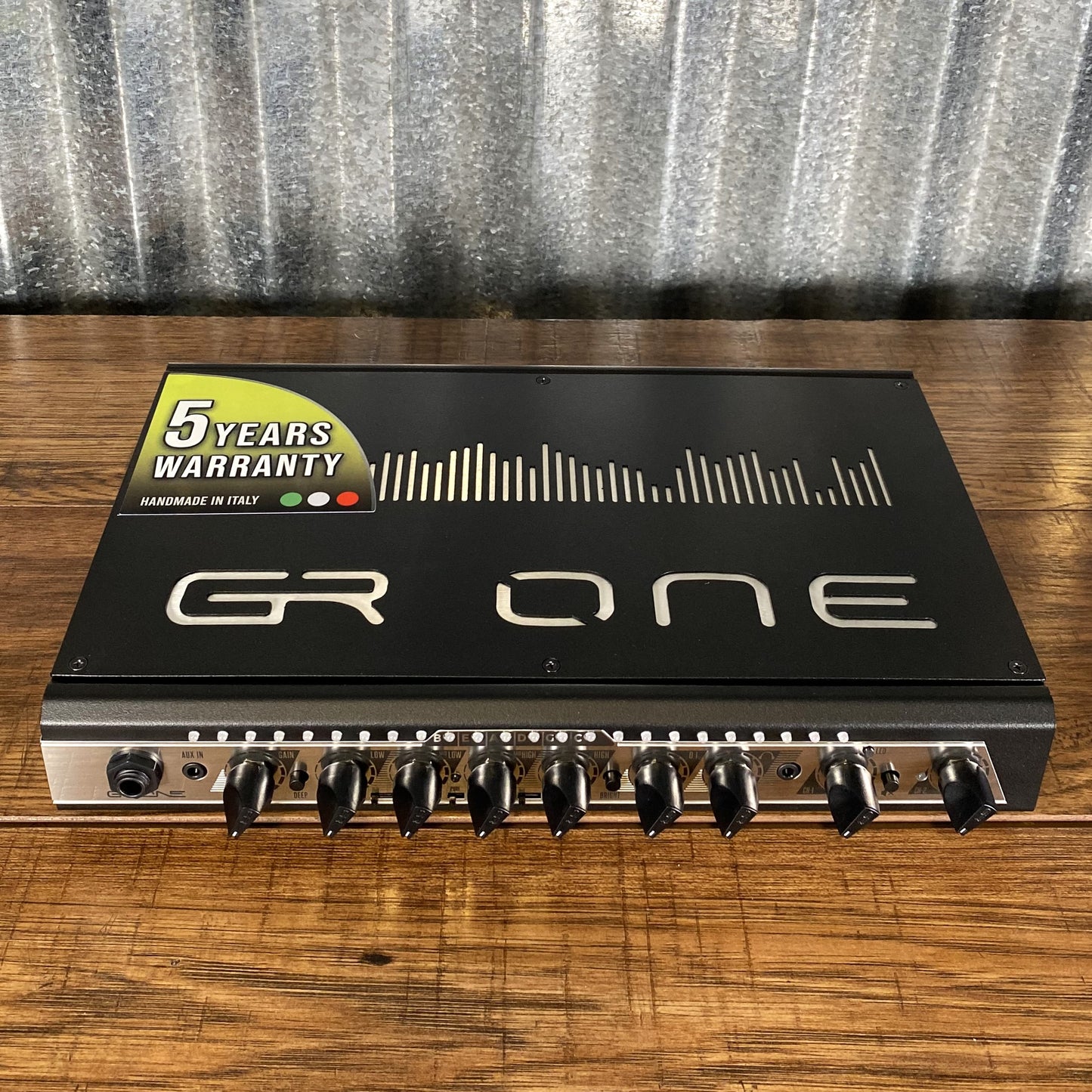 GR Bass ONE 1400 Watt Bass Amplifier Head Black