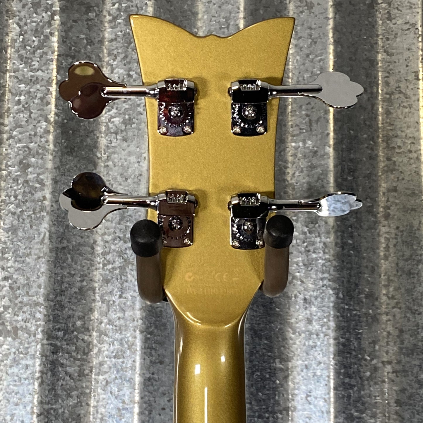 Schecter Corsair 4 String Bass Metallic Gold #1981