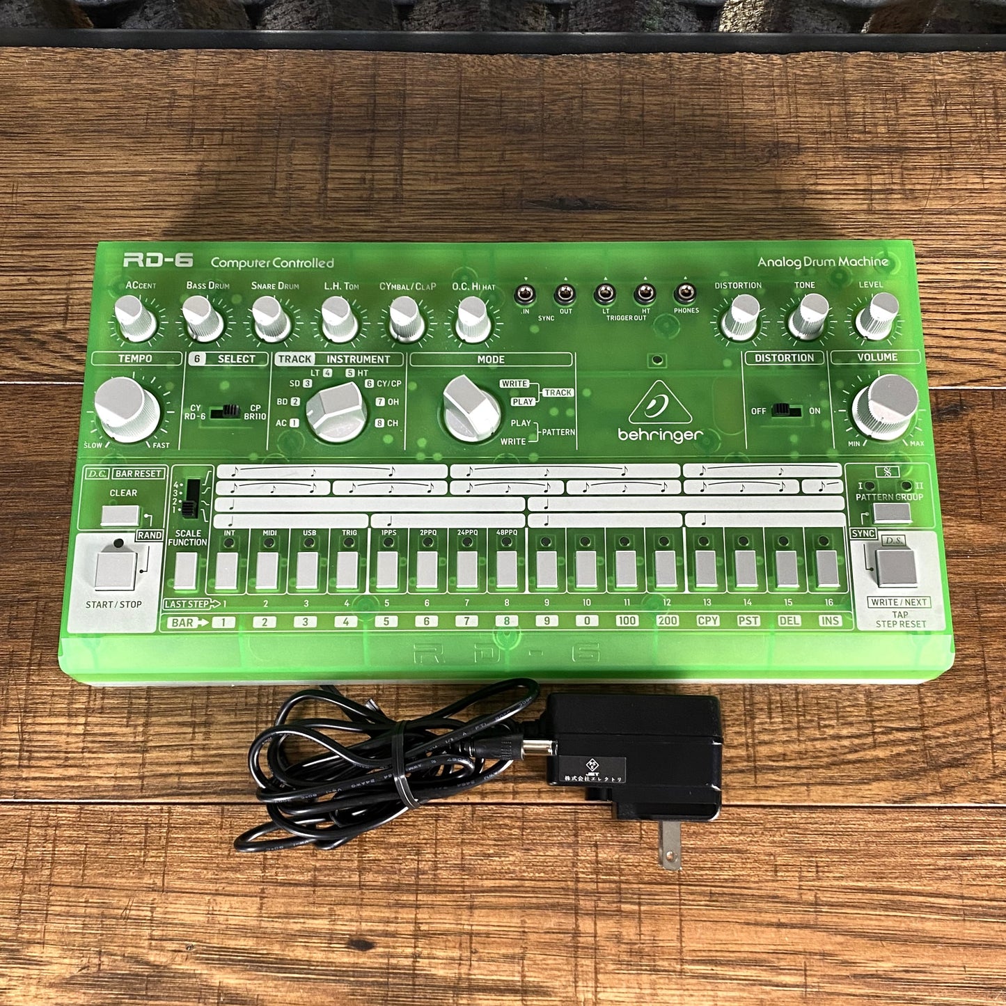 Behringer RD-6 Analog Drum Machine Sequencer Transparent Lime Used