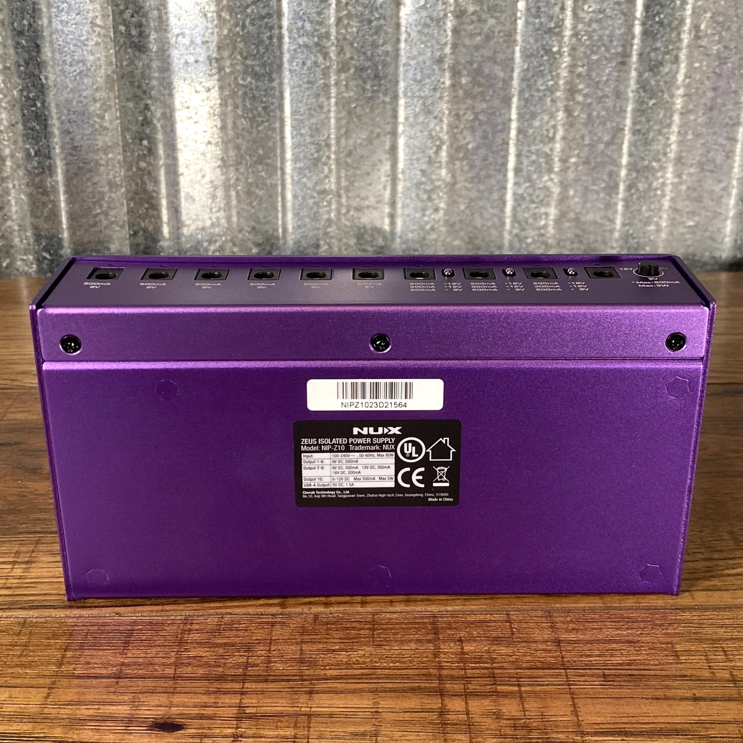 NUX NIP-Z10 Zeus 10 Output Isolated Guitar Pedalboard Effect Pedal Power Supply