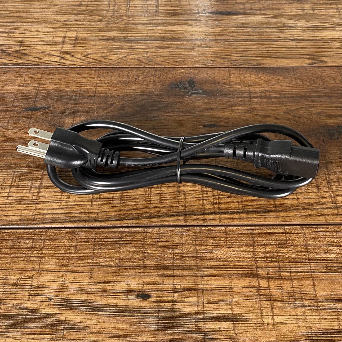 NUX NIP-Z10 Zeus 10 Output Isolated Guitar Pedalboard Effect Pedal Power Supply