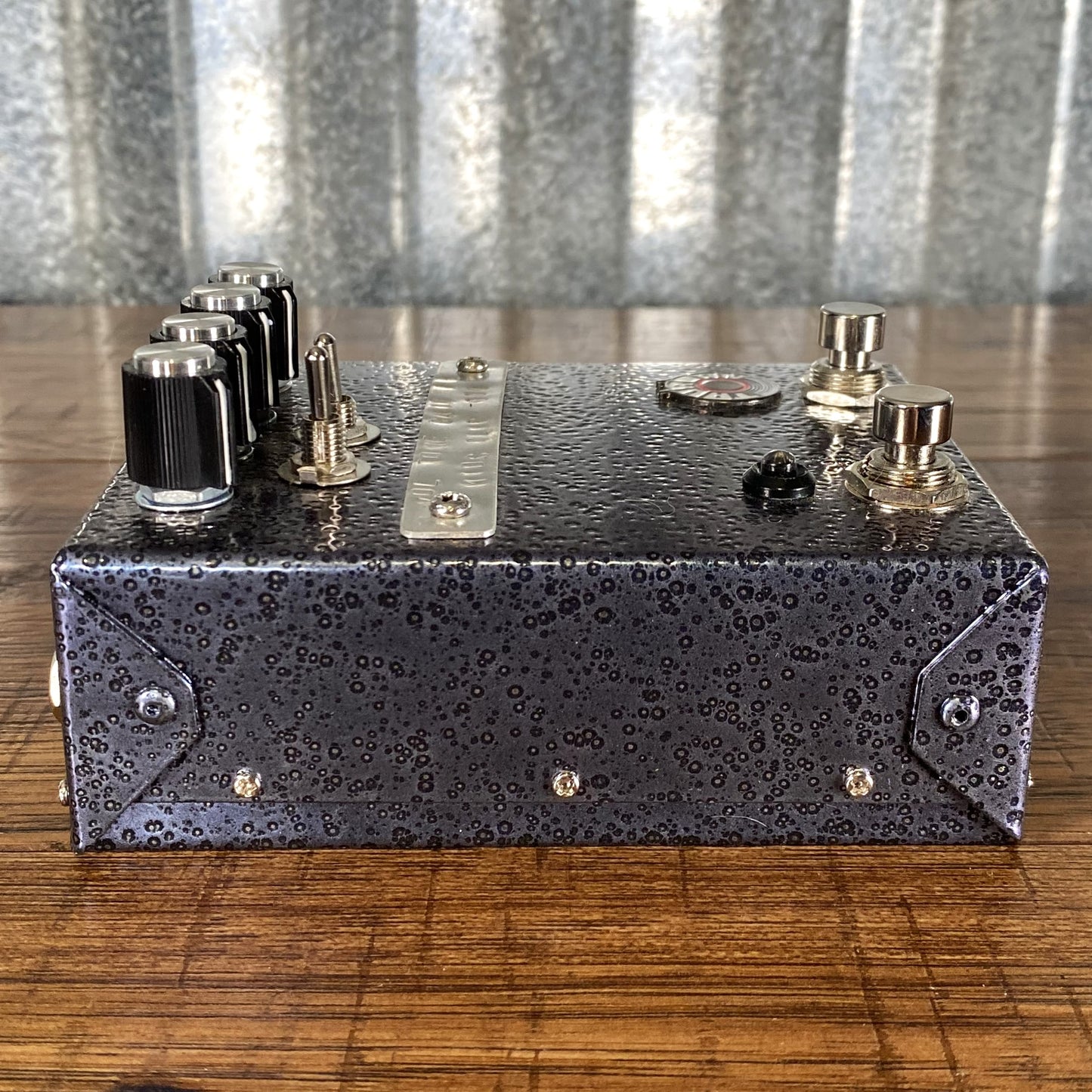 Taurian Audio Oshkosh Lightning Fuzz Guitar Effect Pedal Used