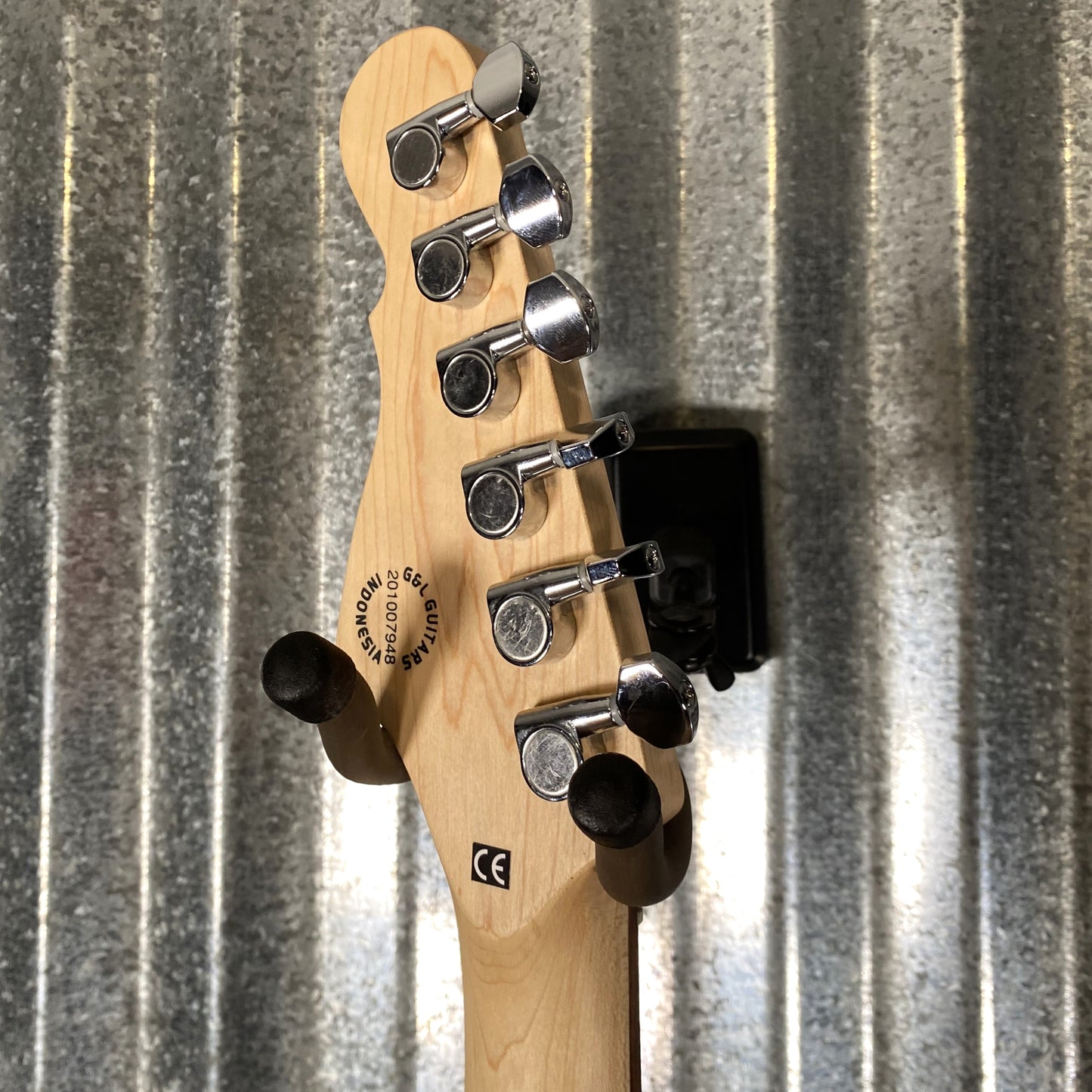G&L Tribute Legacy 3 Tone Sunburst Guitar #7948
