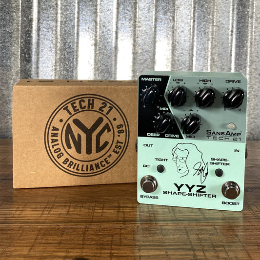 Tech 21 NYC SansAmp Geddy Lee YYZ Shape Shifter Preamp Bass Effect Pedal YYZ-SH