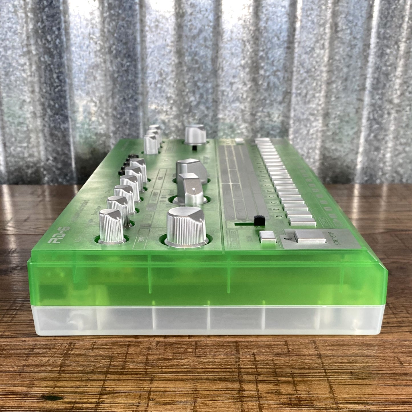 Behringer RD-6 Analog Drum Machine Sequencer Transparent Lime Used