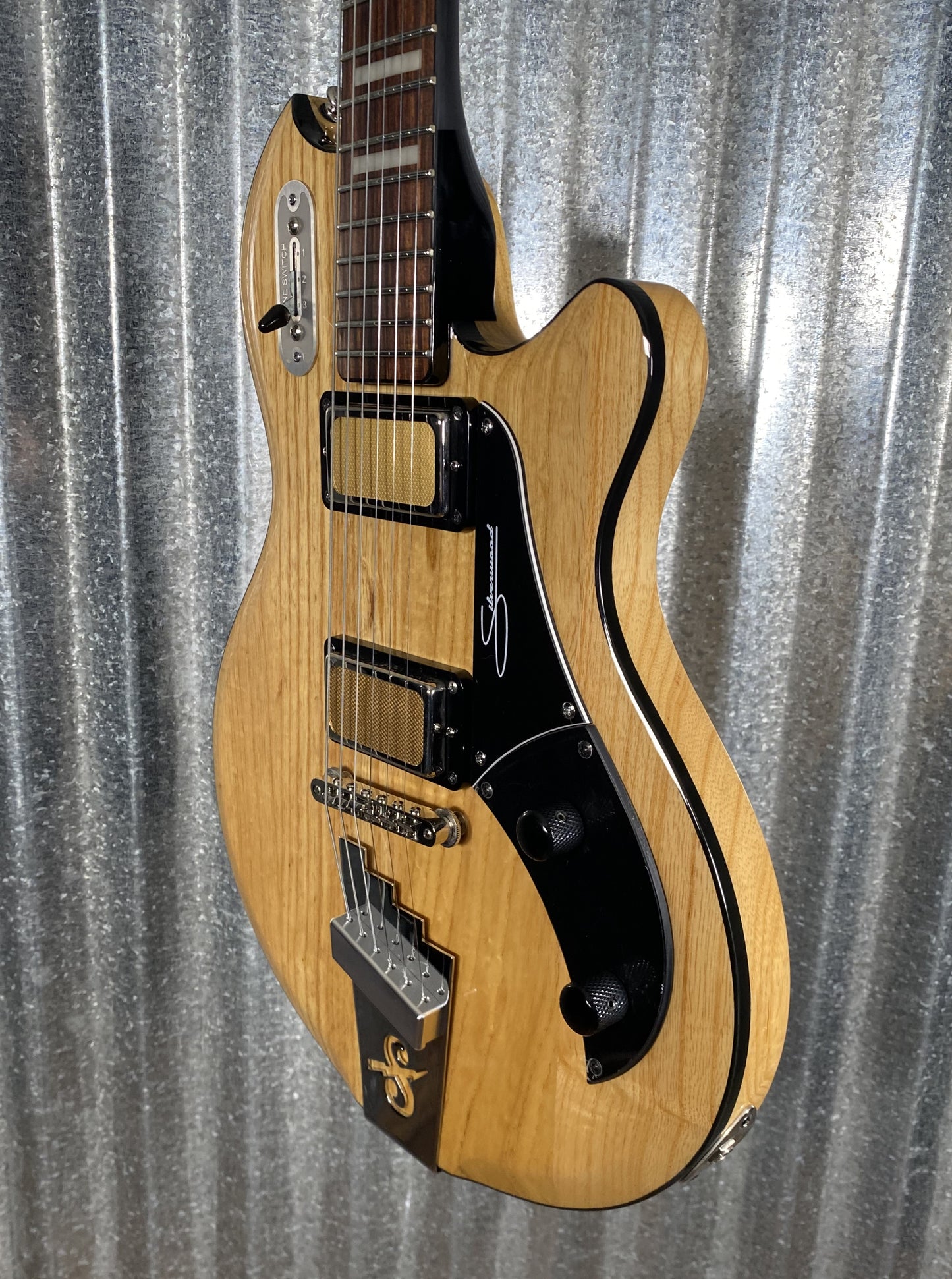 Supro 1296AN Silverwood Natural Ash Guitar & Bag #0187
