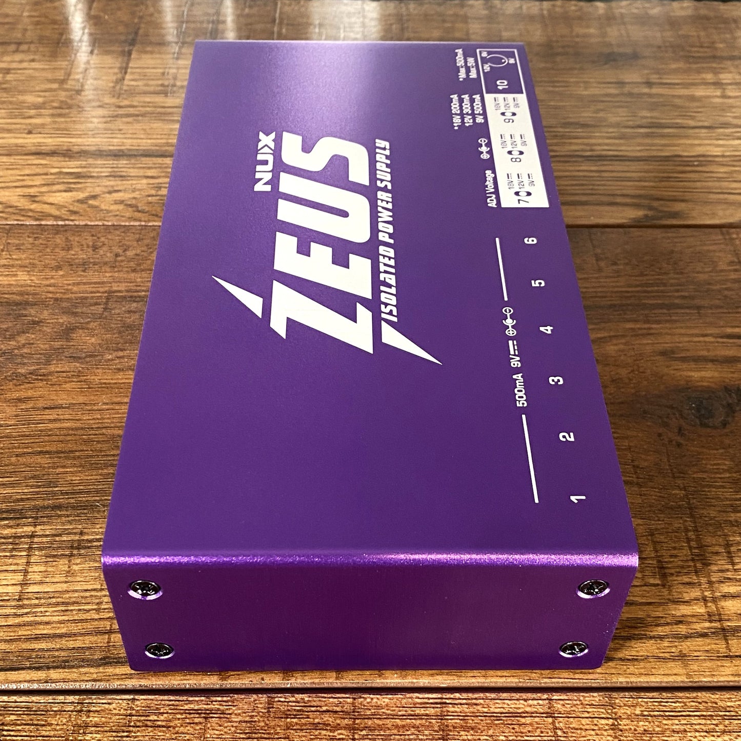 NUX NIP-Z10 Zeus 10 Output Isolated Guitar Pedalboard Effect Pedal Power Supply