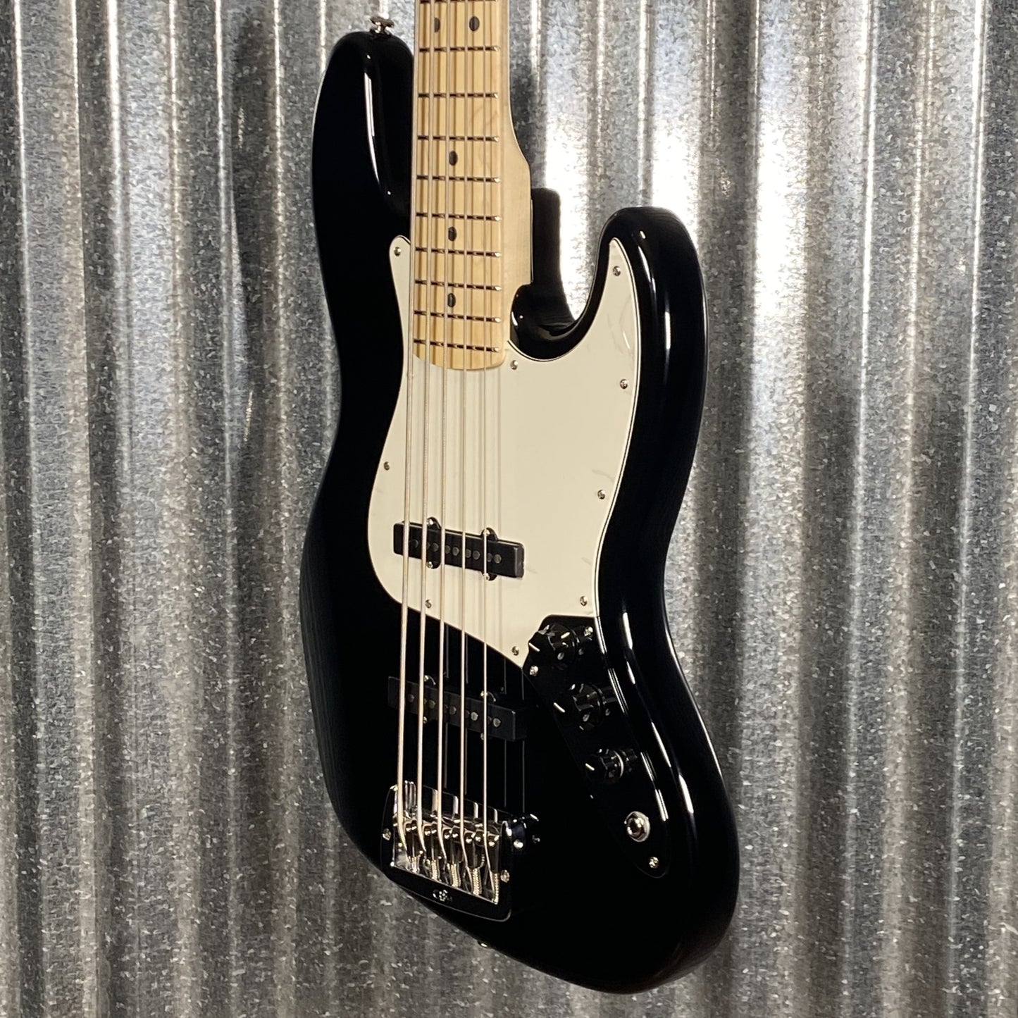 G&L USA Fullerton Deluxe JB 5 String Jazz Bass Jet Black & Bag JB-5 JB5 #8080