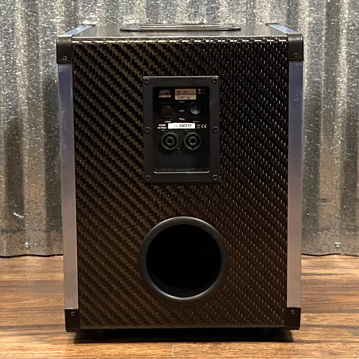 GR Bass AT 110 Carbon Fiber 1x10" 300 Watt Bass Amplifier Speaker Cabinet 8 Ohm