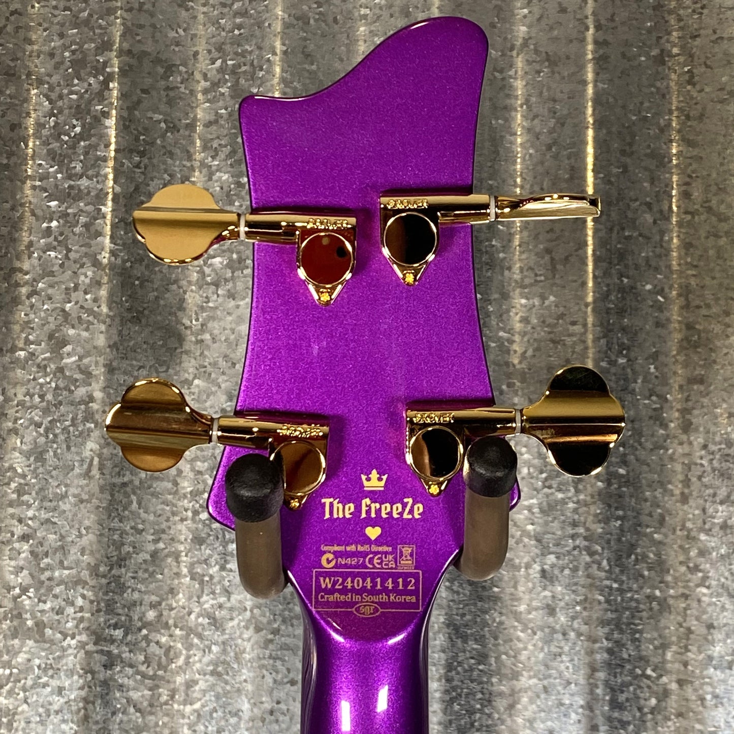 Schecter FreeZesicle-4 Ricky "Freeze" Smith Morris Day and the Time 4 String Bass Freeze Purple #1412