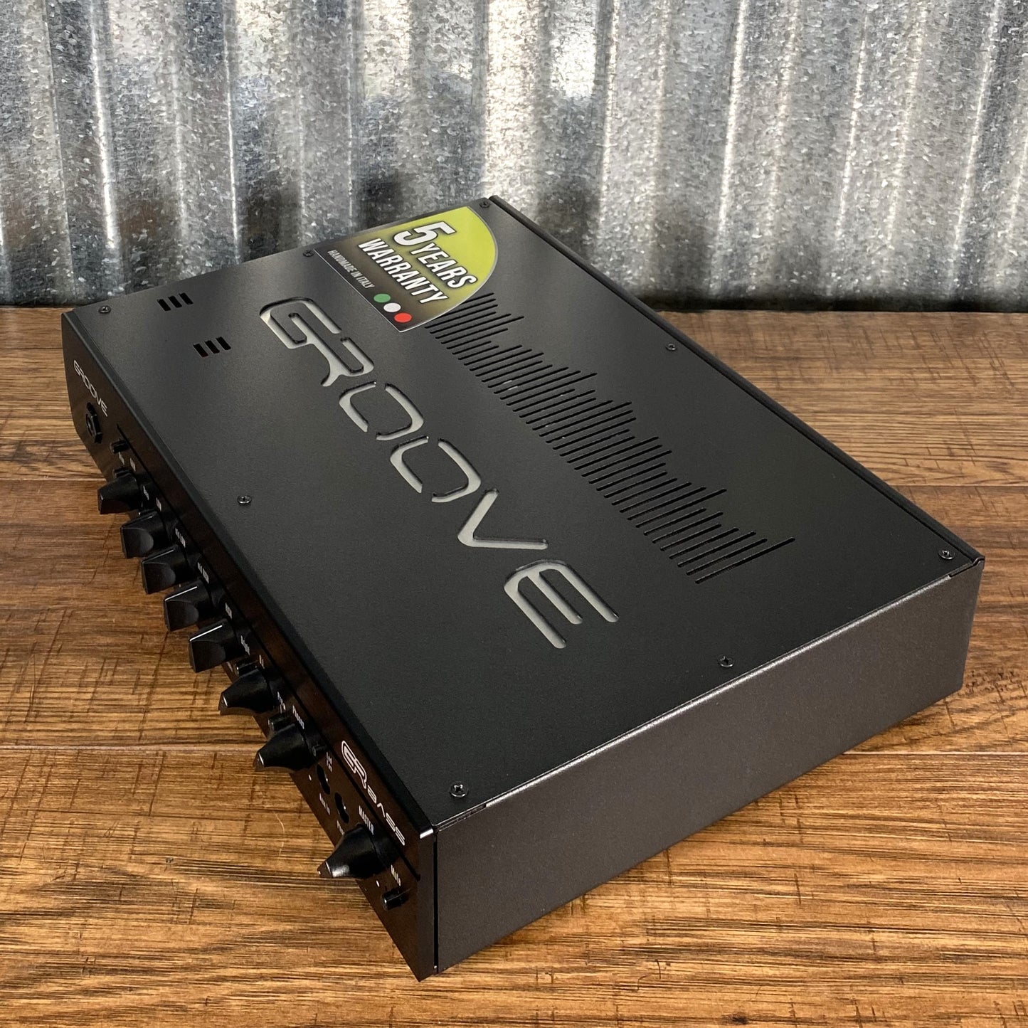 GR Bass Groove 1200 Watt Tube Preamp Bass Amplifier Head