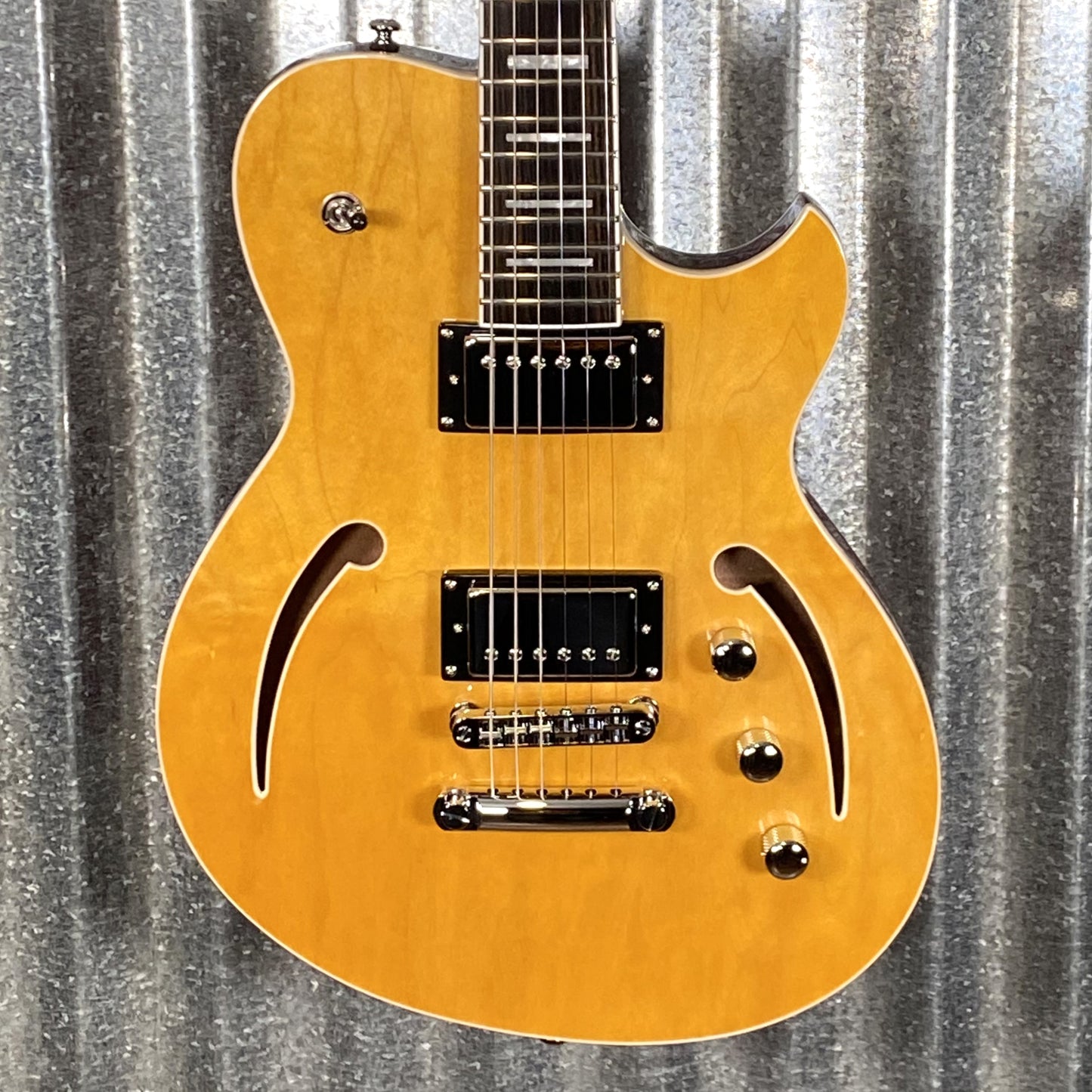 Reverend Limited Edition Roundhouse Semi Hollow Body Archtop Vintage Clear Natural Guitar & Case