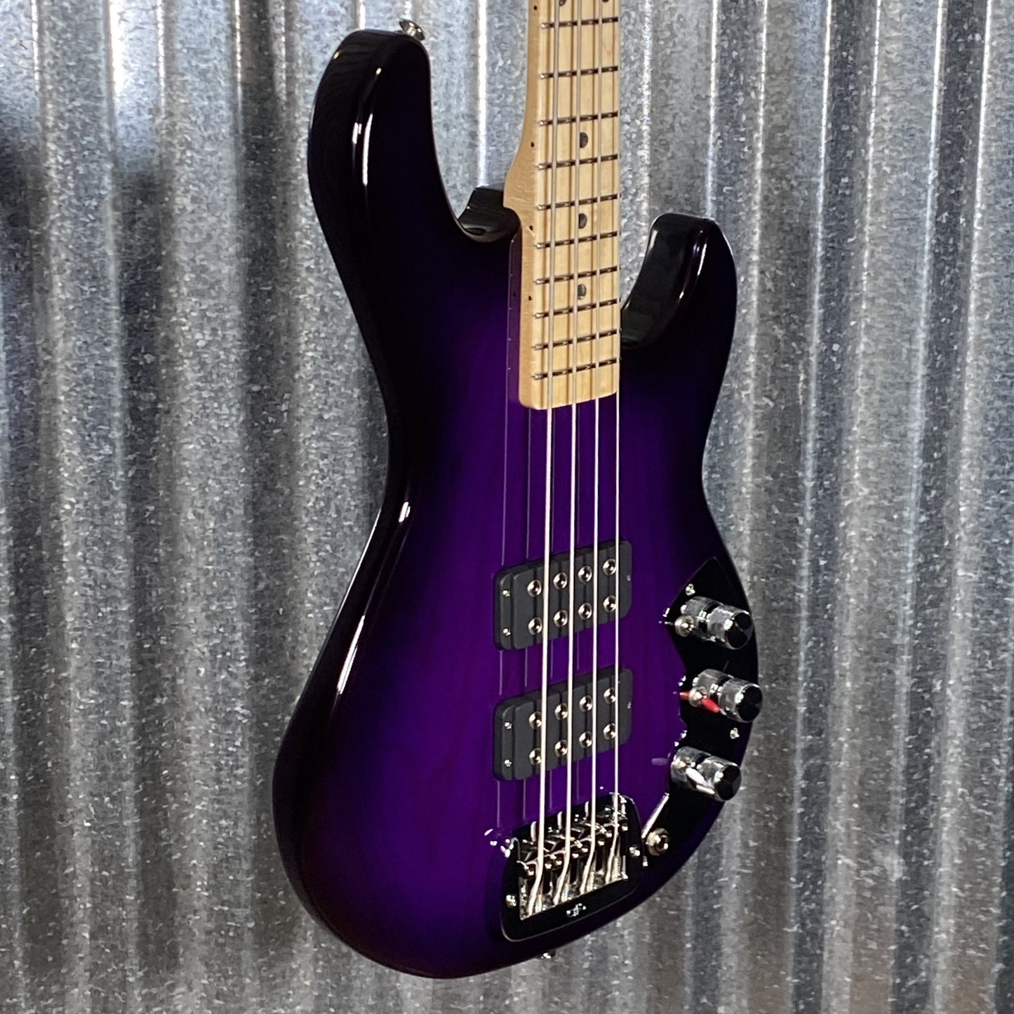 G&L USA CLF Research L-2000 Purpleburst 4 String Bass & Bag L2000 #2078