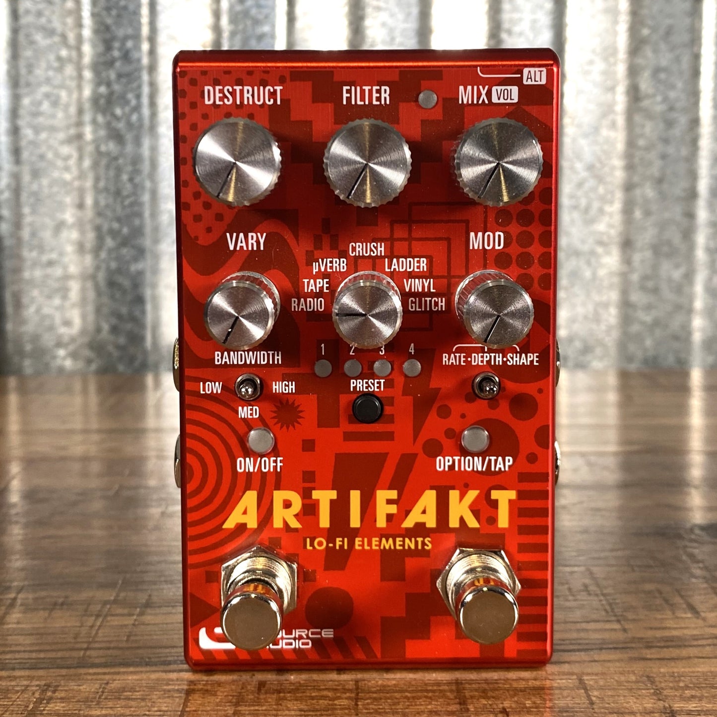 Source Audio SA280 Artifakt Lo-Fi Elements Multi Effect Guitar Keyboard Effect Pedal Used