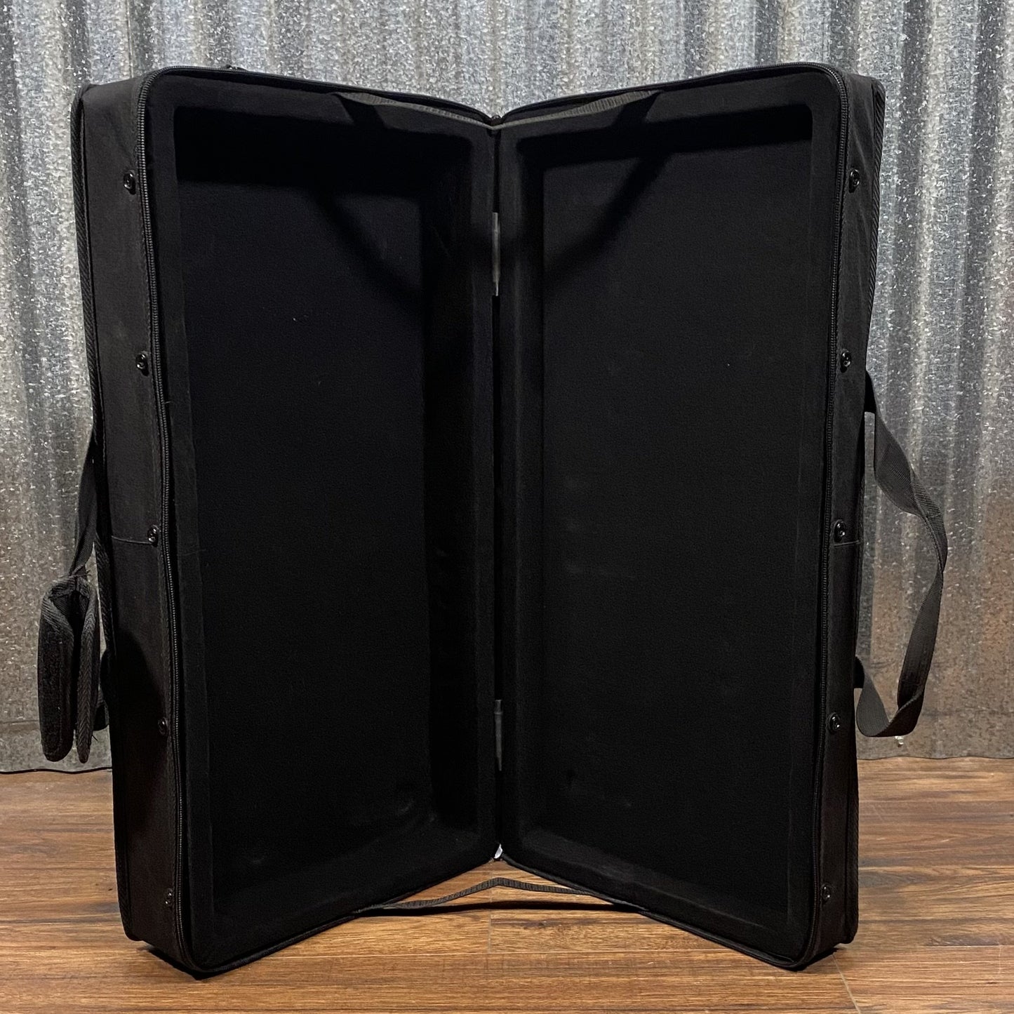 SKB 1SKB-SC2311 Controller Soft Case Used
