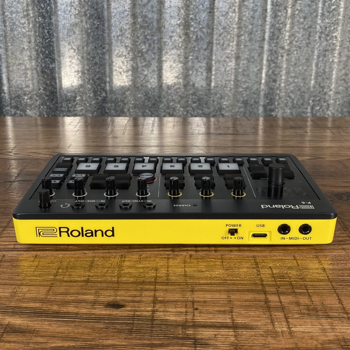 Roland P-6 AIRA Compact Creative Sampler Demo