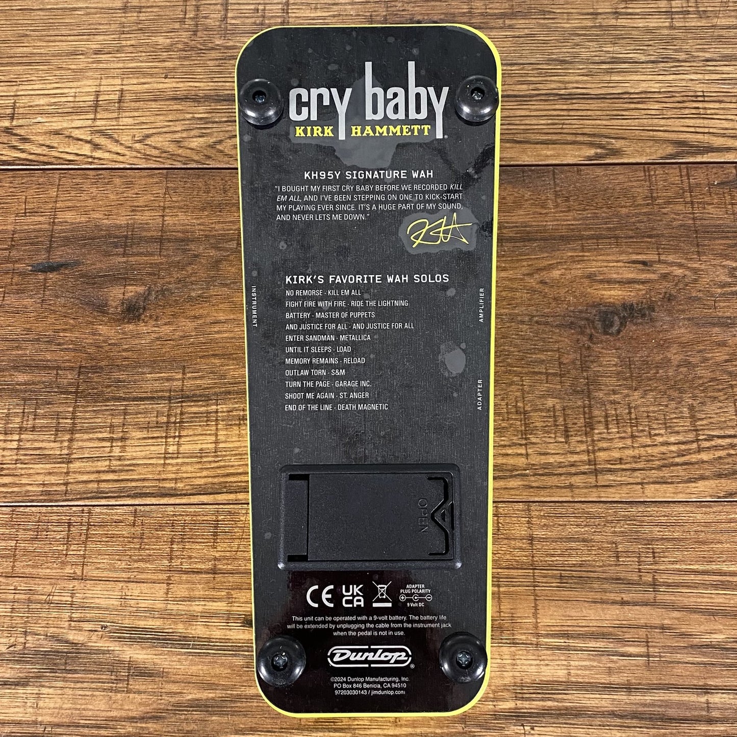 Dunlop KH95Y Kirk Hammett Cry Baby Wah Yellow Sparkle Edition Guitar Effect Pedal