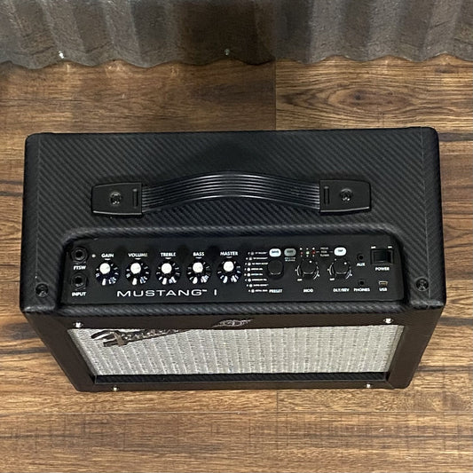 Fender Mustang I 20 Watt 1x8" Guitar Amplifier Combo Used