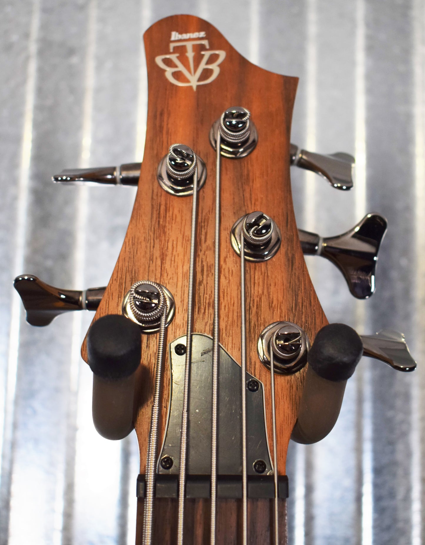 Ibanez BTB675 5 String Natural Bass #1652 Used