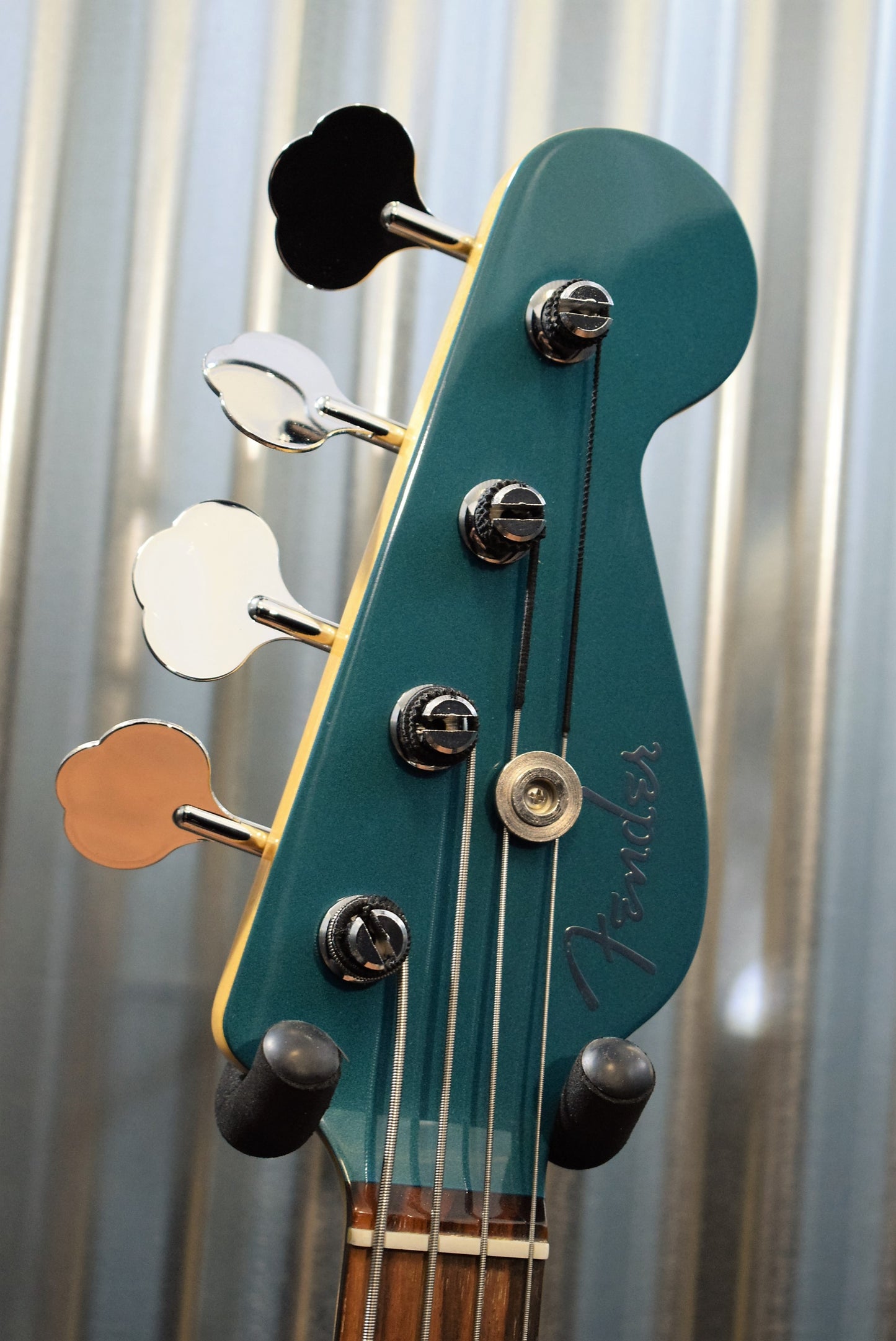 Fender Rascal 4 String Short Scale Classic Player Bass Ocean Turquoise & Gig Bag