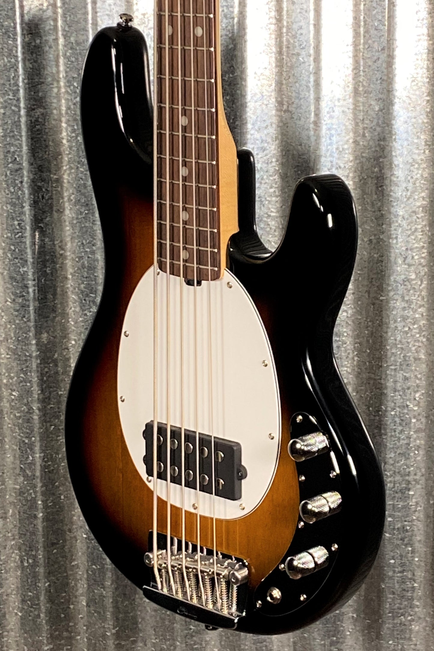 Sterling by Music Man Stingray Classic RAY25CA 3-Tone Sunburst 5 String Bass & Bag #7332 Used
