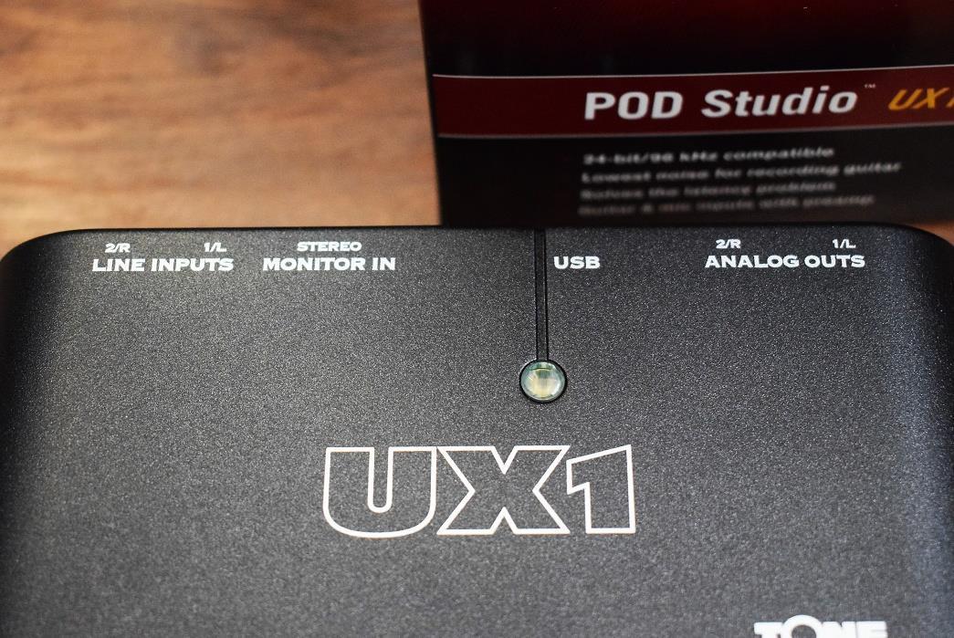 Line 6 POD Studio UX1 2 Channel Guitar Vocal USB Audio Recording Interface