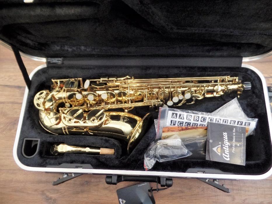 Antigua Winds AS3220 Series Eb Alto Saxophone Lacquer Finish & Case #8