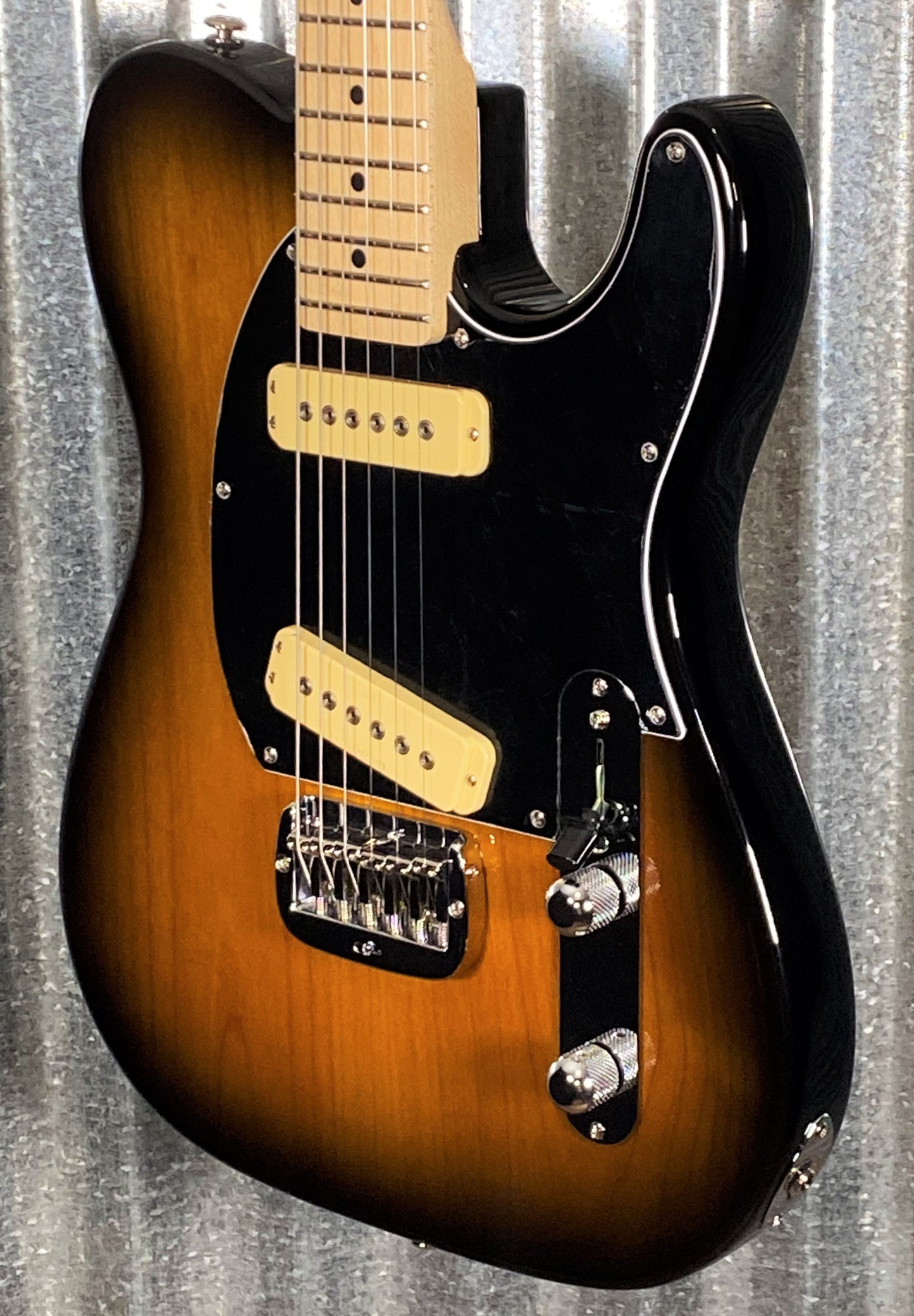 G&L USA ASAT Special 2-Tone Sunburst Guitar & Case #7187