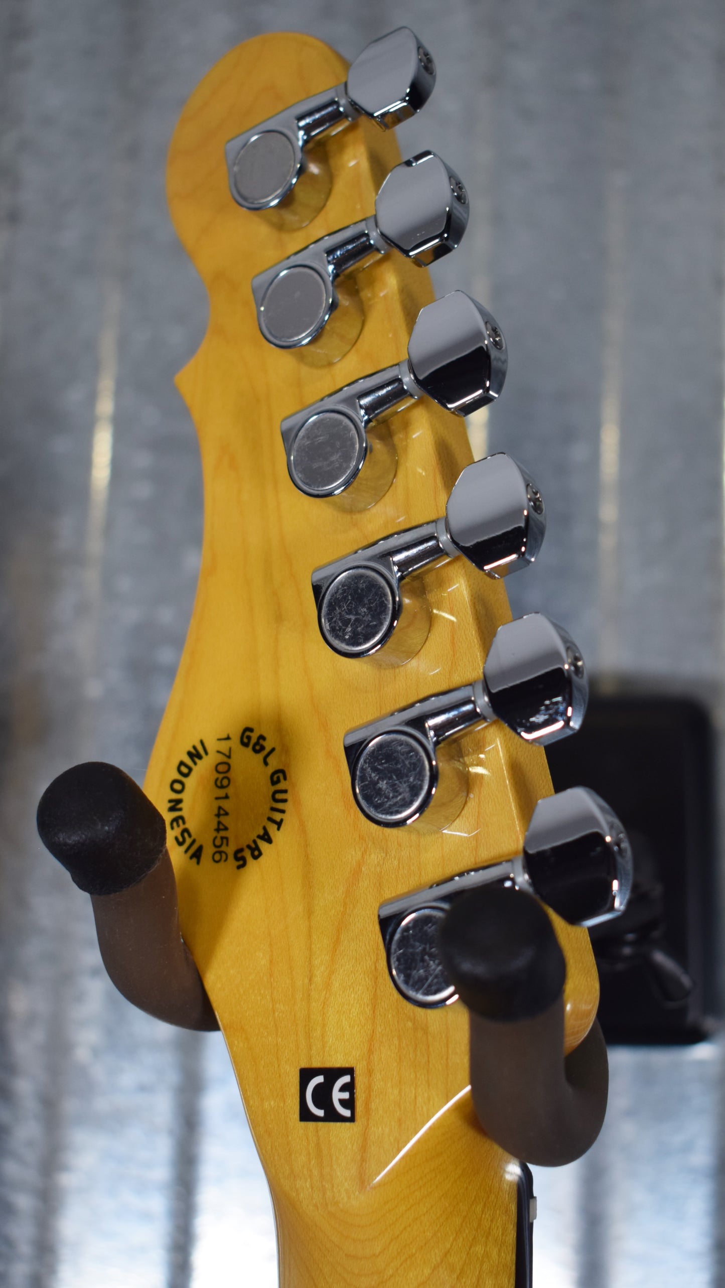 G&L Tribute Fallout Gloss White Gloss Neck Guitar #4456 Used