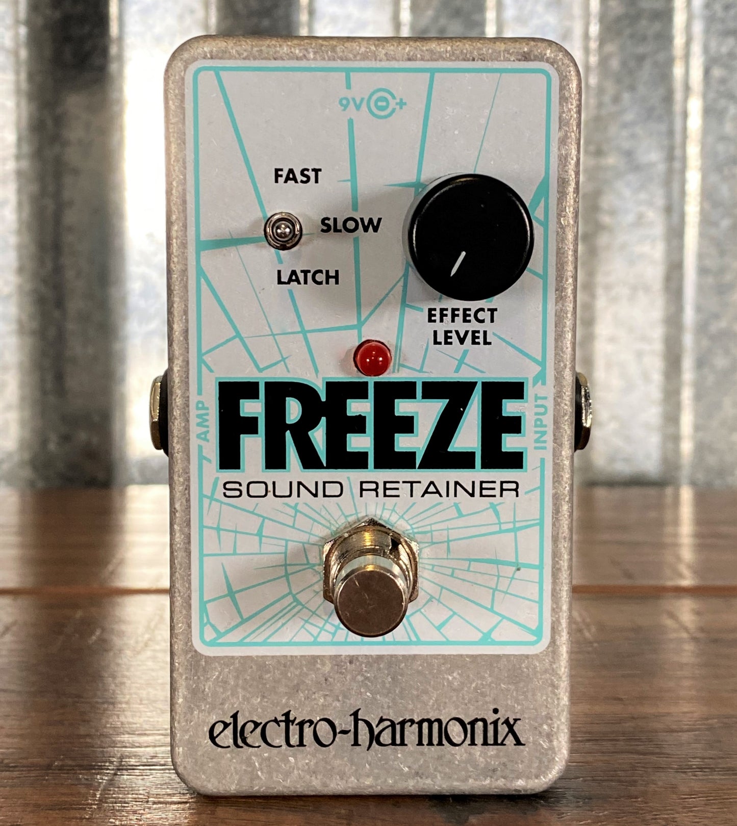 Electro-Harmonix EHX Freeze Sound Retainer Guitar Effect Pedal Used
