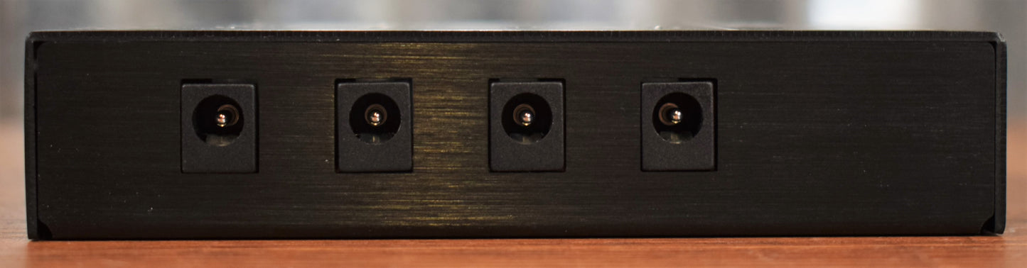 Warwick Rockboard Power Block ISOLATED V10 Outlet 9-18v Guitar Effect Pedal Pedalboard Power Supply