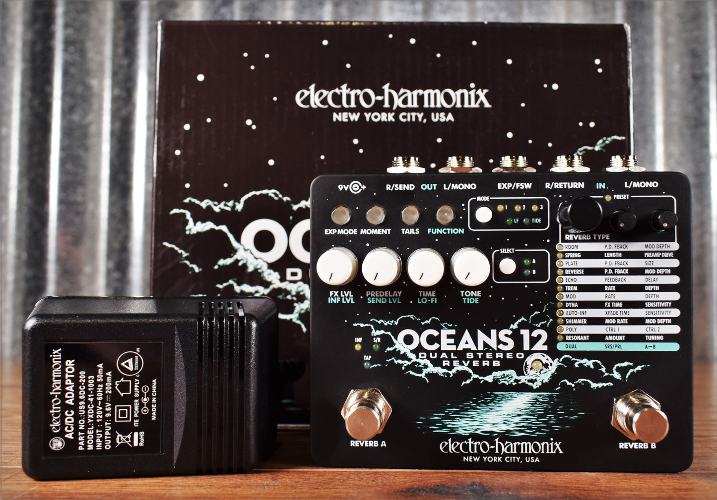 Electro-Harmonix EHX Oceans 12 Dual Stereo Reverb Guitar Effect Pedal