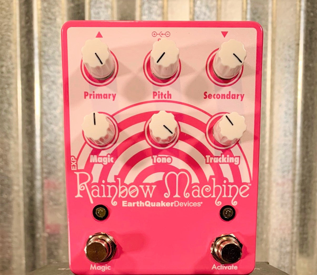 Earthquaker Devices EQD Rainbow Machine Polyphonic Pitch Shifting Modulator V2 Guitar Effect Pedal Demo