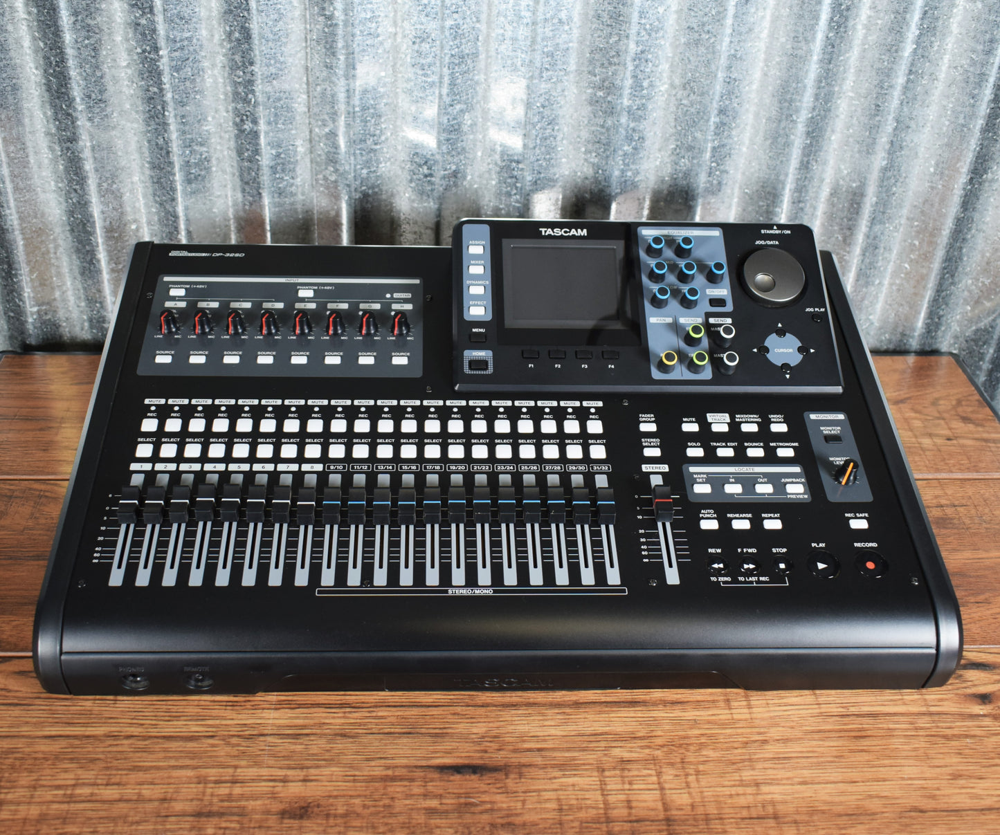 Tascam DP-32SD 32-track Digital Portastudio Recorder Used