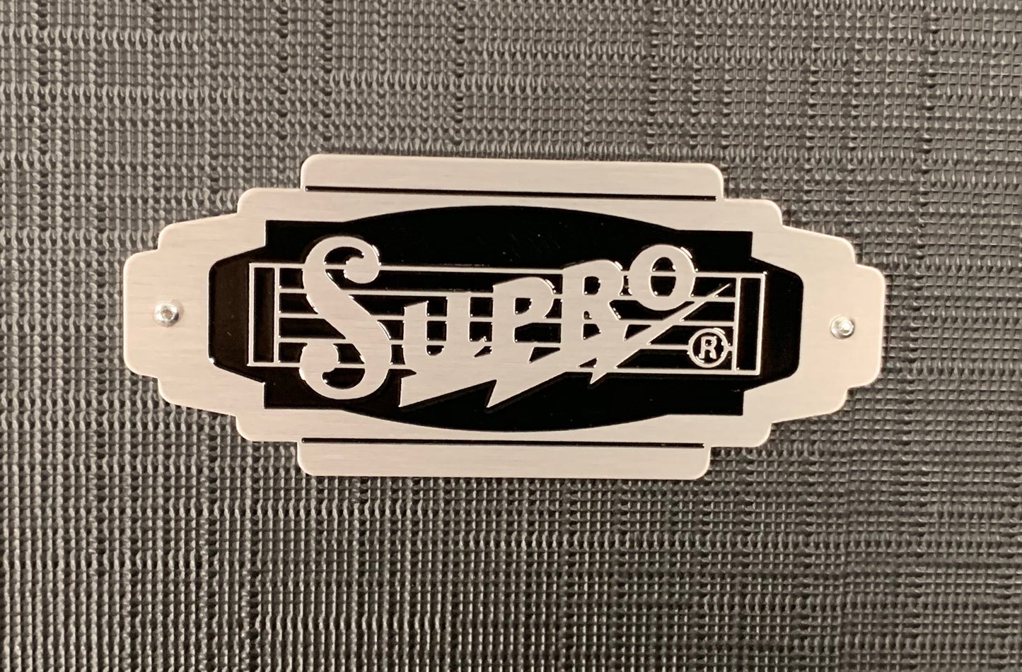 Supro 1812R Blues King 12" 15 Watt All Tube Guitar Amplifier Combo Demo