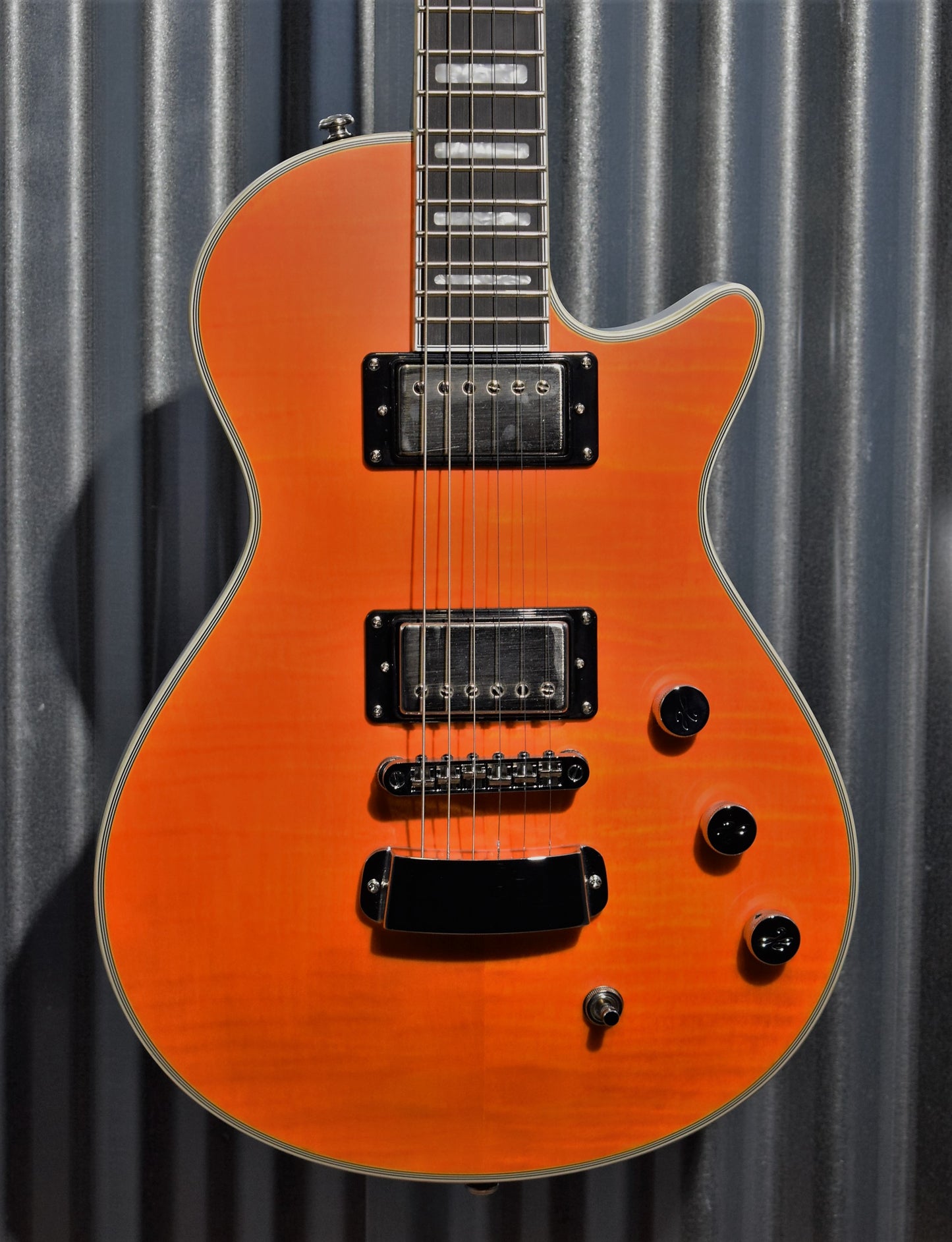 Hagstrom Ultra Max Milky Mandarin Satin Guitar ULMAX-MMD #0215 Demo
