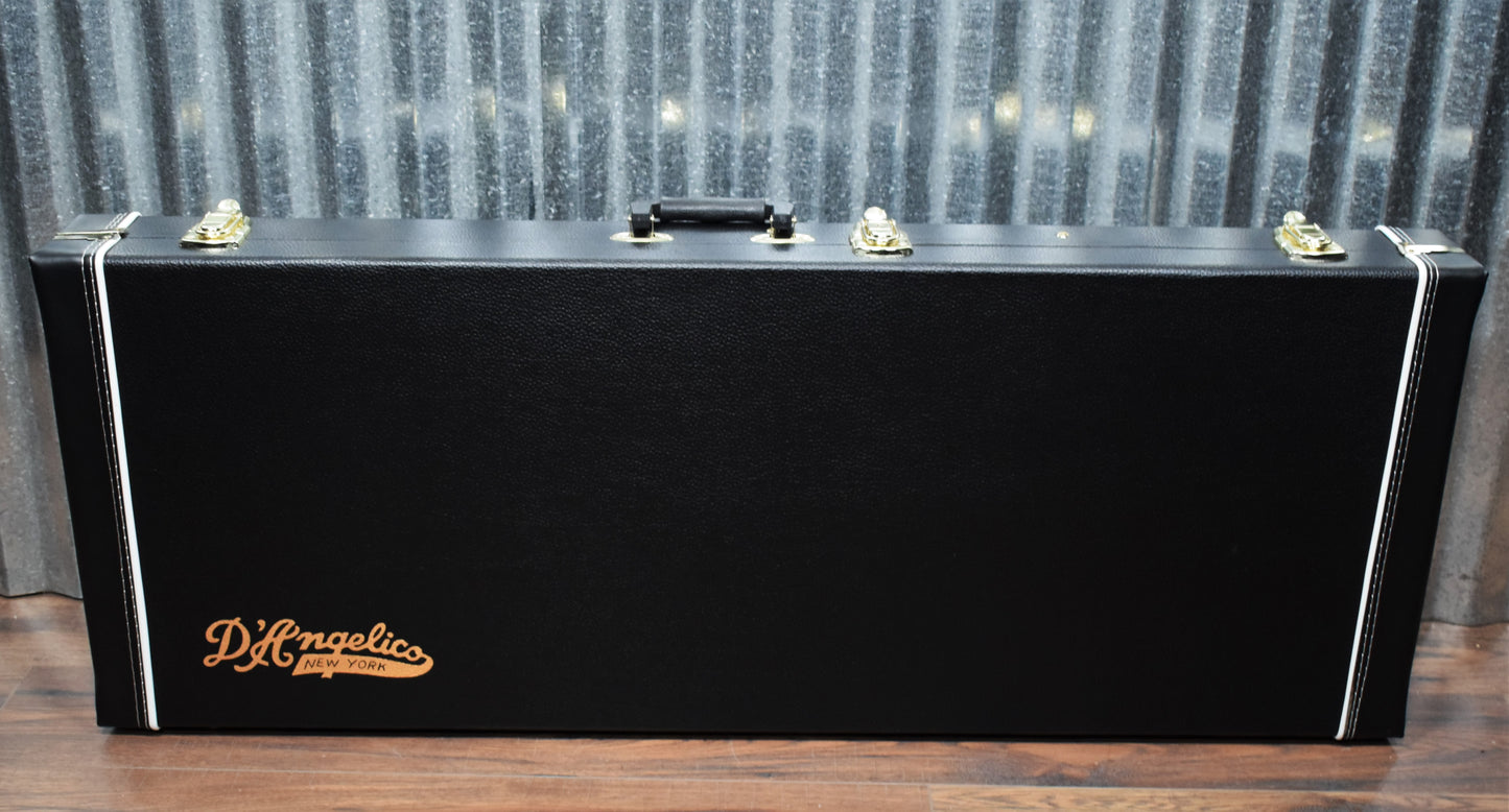 D'Angelico Deluxe Bedford Offset Vintage White Guitar & Case #0334