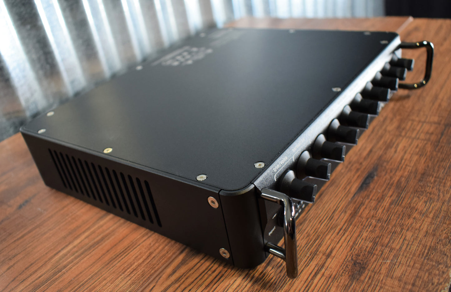 Gallien-Krueger GK Fusion S 500 Watt Bass Amplifier Head Demo